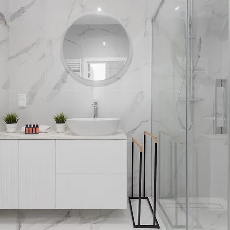 Art Deco Mokotow With Parking & Gym By Renters Prestige Apartment